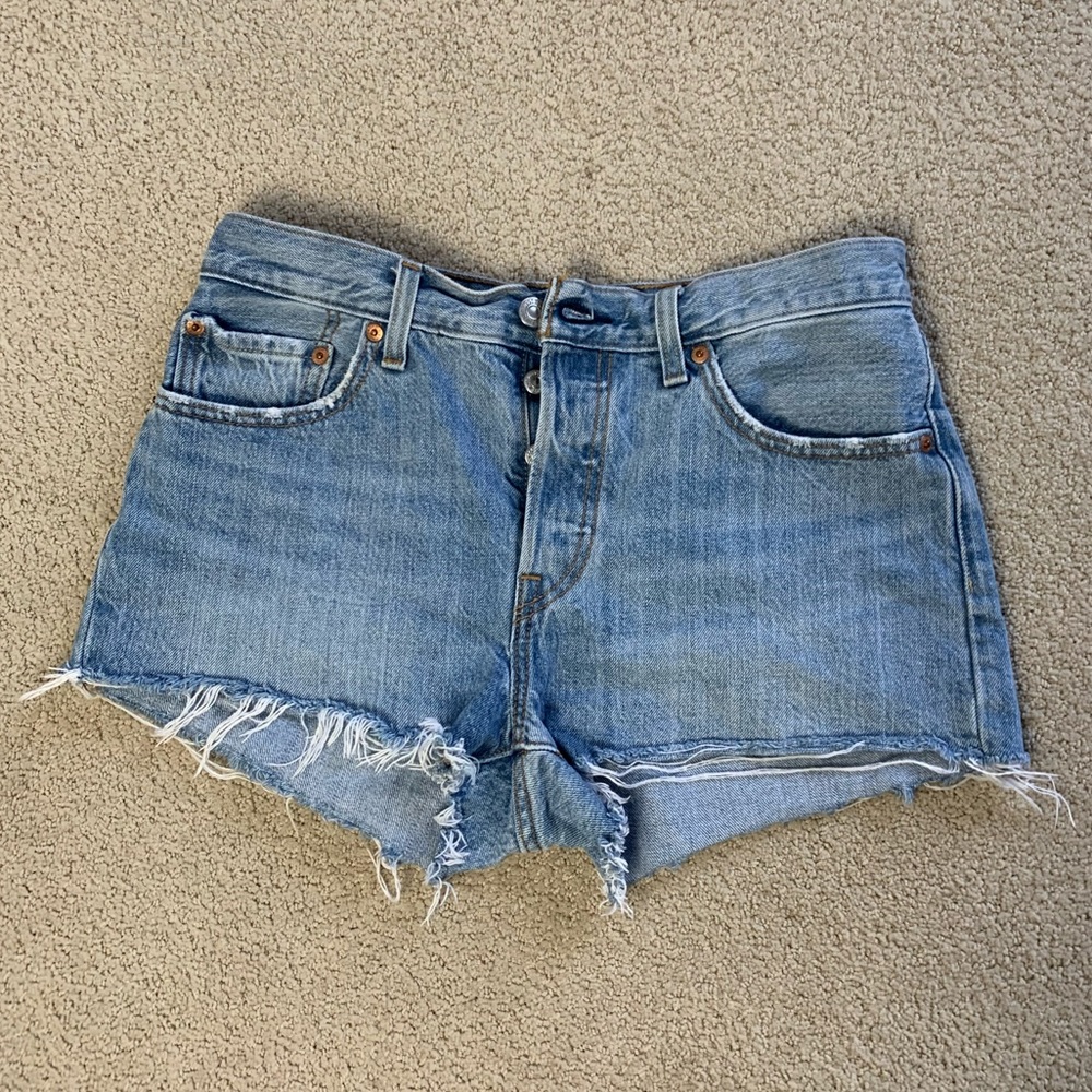 Levi’s denim shorts